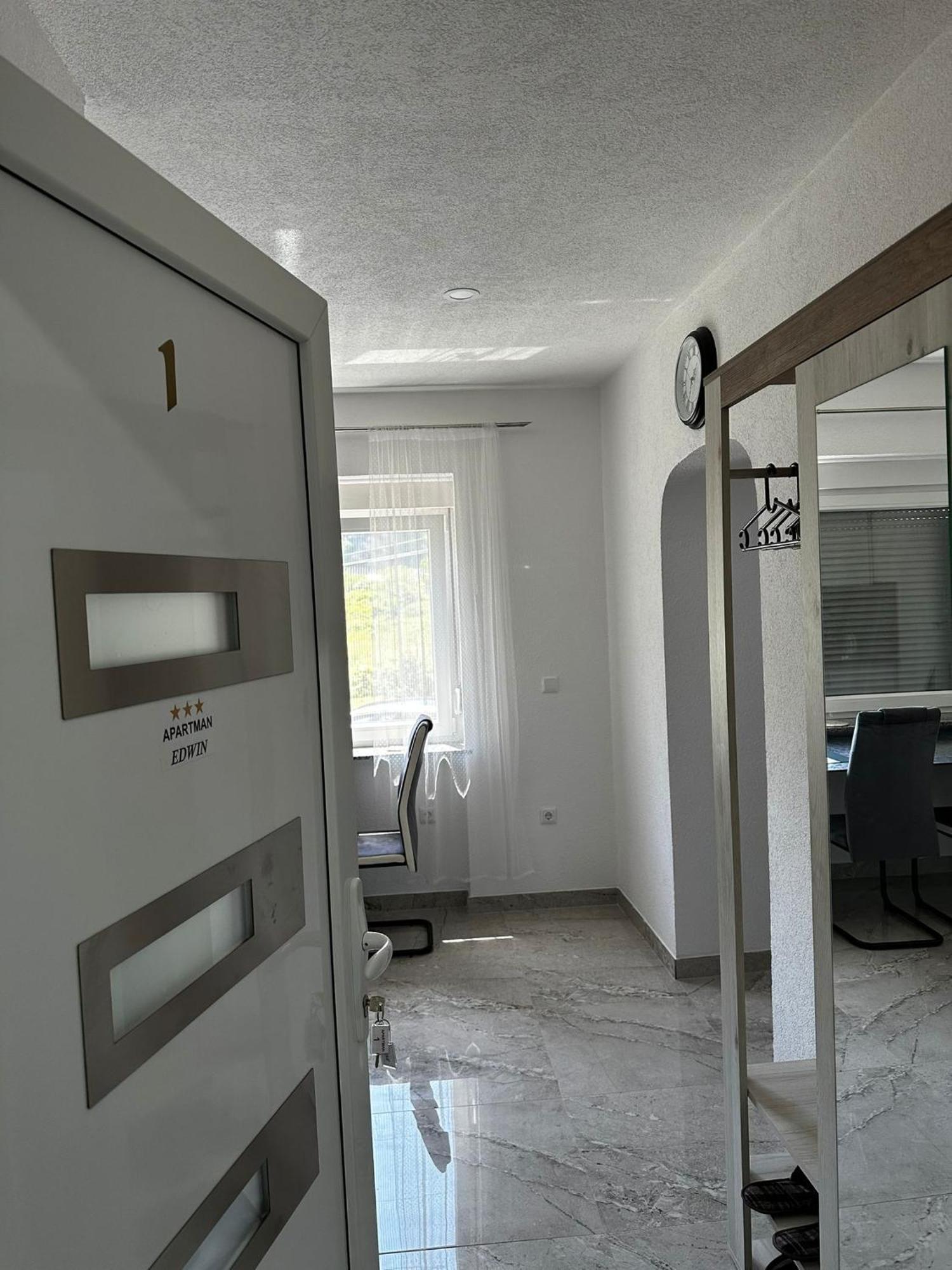 Apartman Edwin Яйце Екстериор снимка